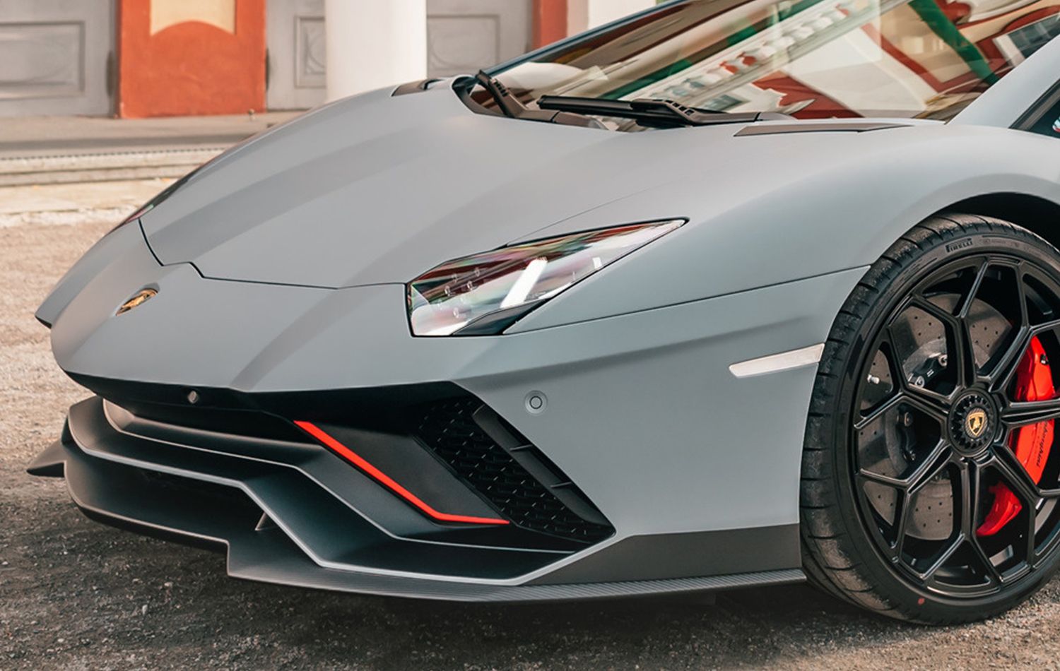 Lamborghini Aventador - Image 3