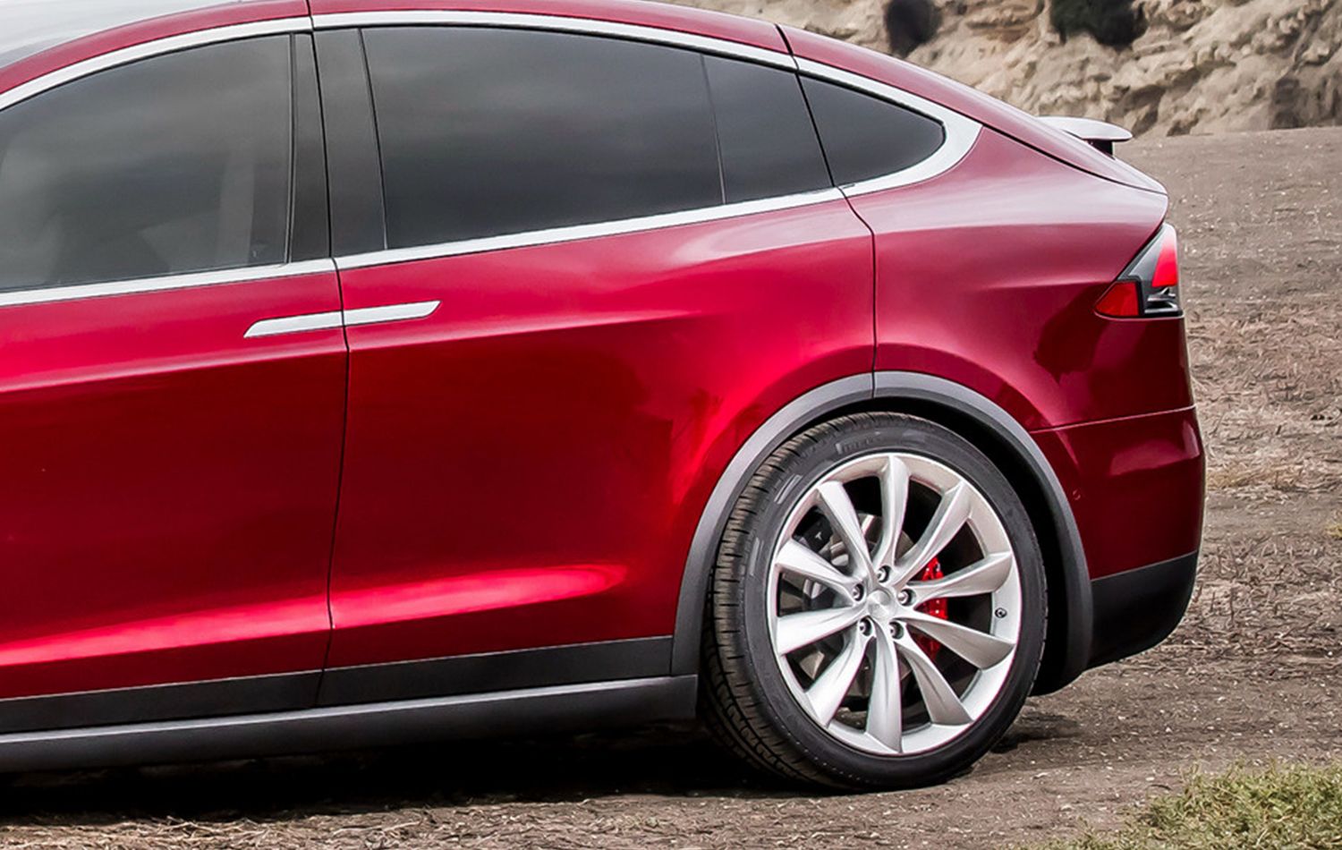Tesla Model X - Image 3